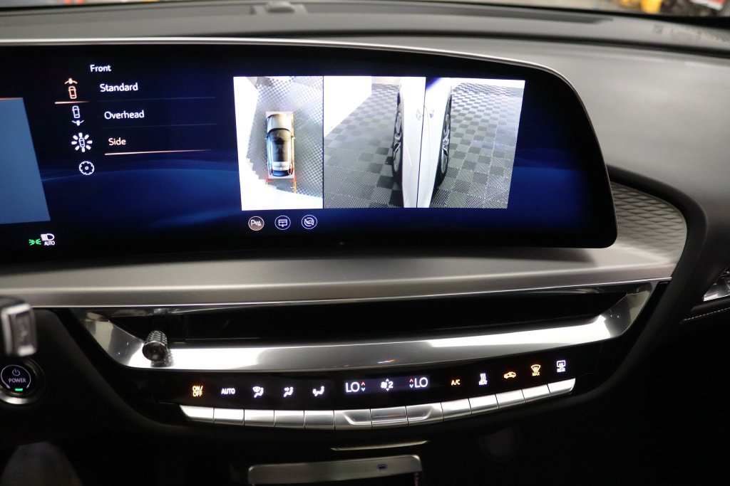 Certified 2024 Cadillac Lyriq Sport AWD/4WD image 38