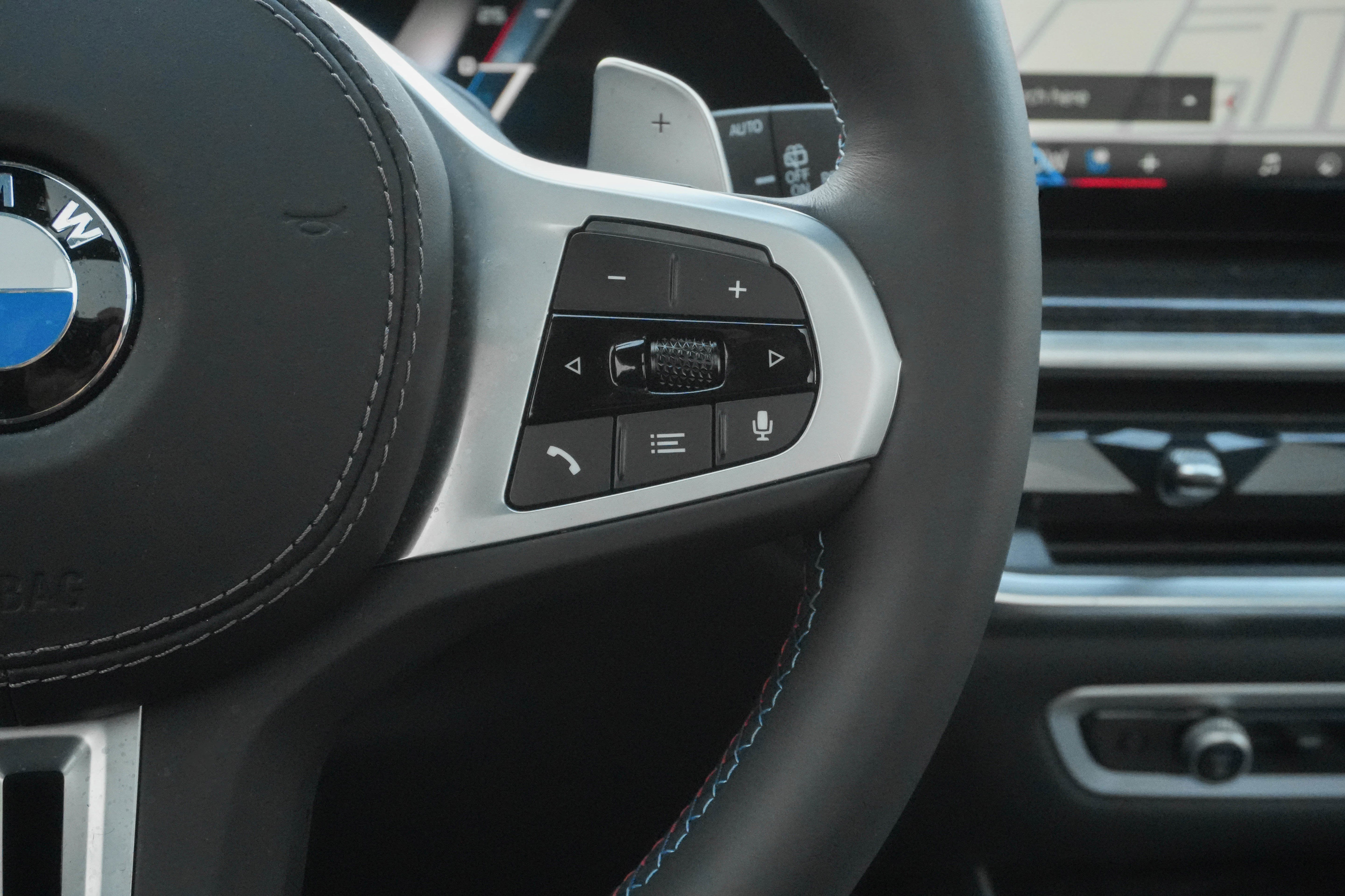 Used 2026 BMW X7 M60i AWD/4WD image 19