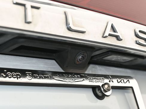 Used 2024 Volkswagen Atlas Cross Sport SE image 34