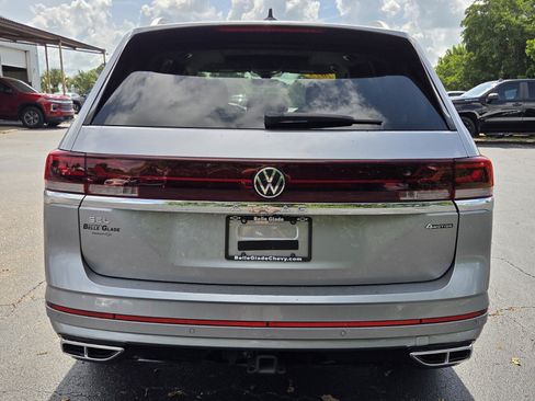 Used 2025 Volkswagen Atlas SEL Premium R-Line AWD/4WD image 4