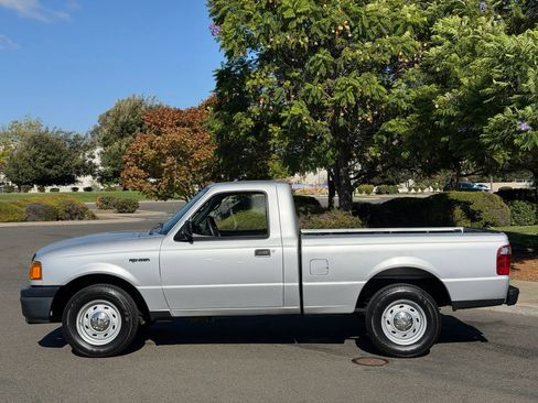 Used 2005 Ford Ranger 2WD Regular Cab image 2
