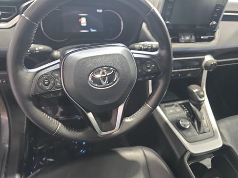 Used 2021 Toyota RAV4 XSE w/ XSE Grade Weather Package AWD/4WD image 16