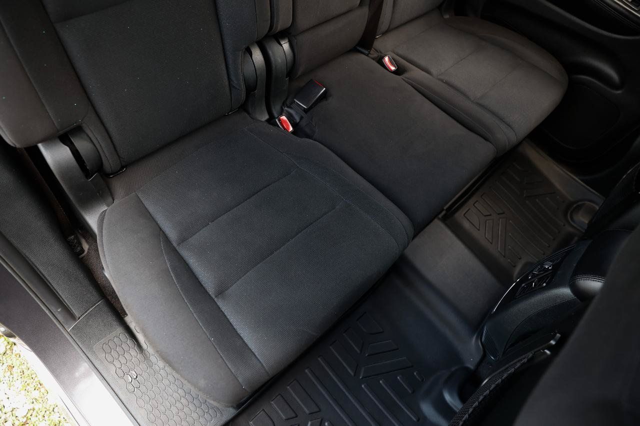Used 2017 Dodge Durango SXT w/ Quick Order Package 23B RWD image 12