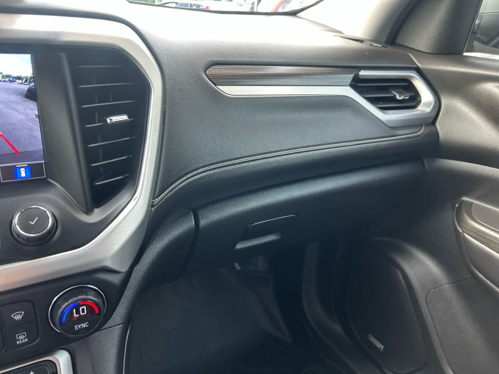 Used 2021 GMC Acadia SLT w/ Premium Package AWD/4WD image 20