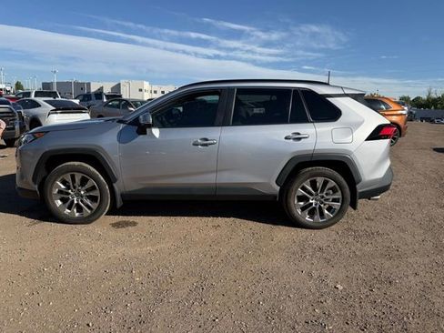Used 2021 Toyota RAV4 XLE Premium AWD/4WD image 2
