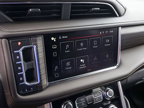 Used 2023 GMC Yukon XL Denali w/ Max Trailering Package image 14