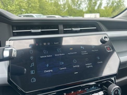 New 2027 Chevrolet Bolt RS FWD image 19