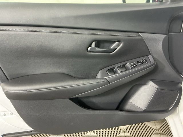 Used 2024 Nissan Sentra S FWD image 13