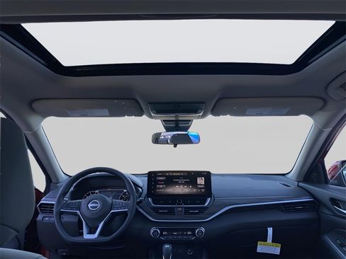 Used 2025 Nissan Altima 2.5 SV w/ SV Special Edition Package image 18