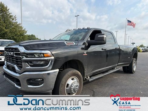 Used 2026 RAM 3500 Tradesman AWD/4WD image 1