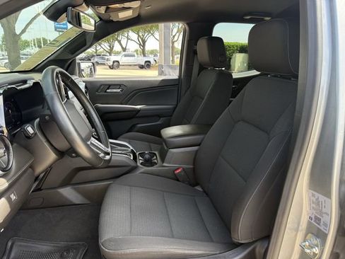 Used 2024 Chevrolet Colorado LT w/ LT Convenience Package II RWD image 27