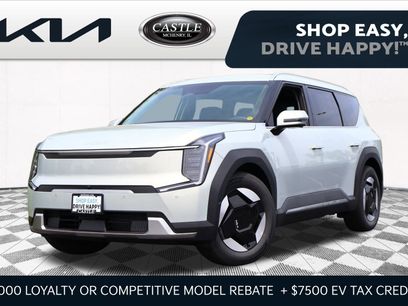 New 2026 Kia EV9 Wind