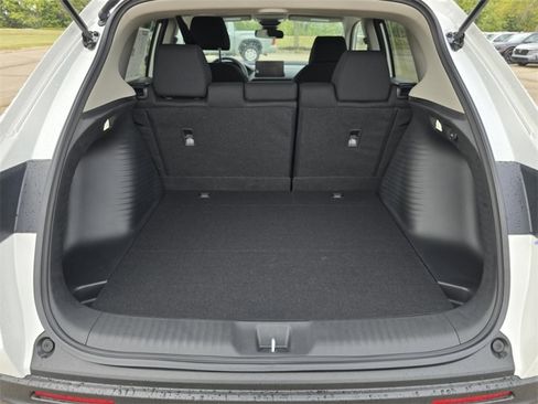 New 2026 Honda HR-V LX image 20