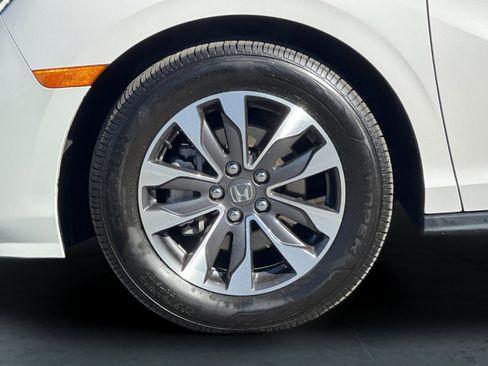 Used 2024 Honda Odyssey EX-L image 26
