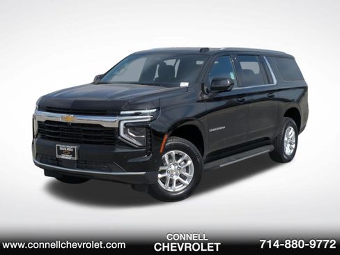 New 2026 Chevrolet Suburban LS RWD image 1