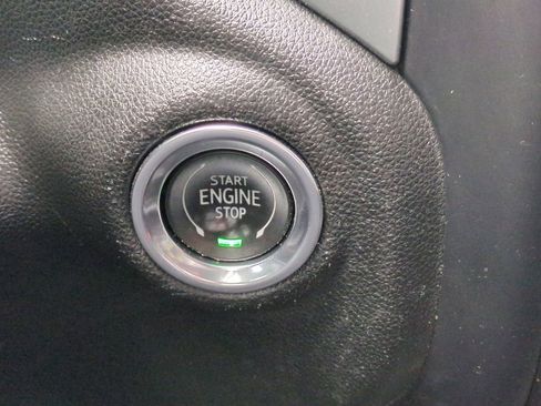 Used 2020 Chevrolet Silverado 1500 LT Trail Boss image 26