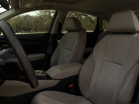 Used 2024 Honda Accord EX image 17