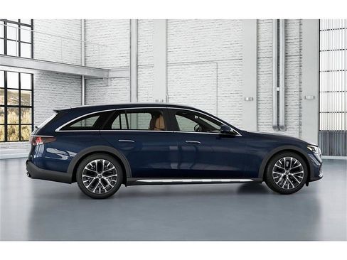 New 2026 Mercedes-Benz E 450 4MATIC All-Terrain Wagon image 17