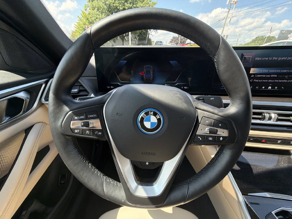 Used 2024 BMW i4 eDrive35 w/ Premium Package RWD image 23