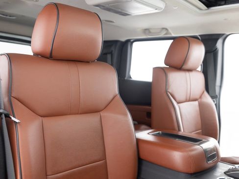 Used 2008 HUMMER H2 image 30