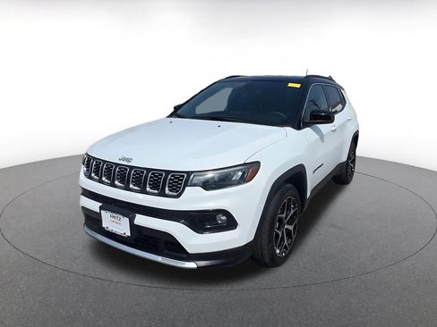 Used 2025 Jeep Compass Limited AWD/4WD image 7