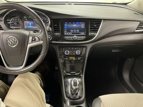 Used 2021 Buick Encore Preferred w/ Safety Package image 24