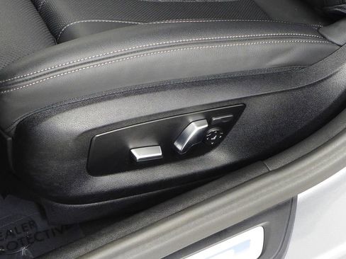 Certified 2023 BMW 530e 530e iPerformance w/ Convenience Package image 23