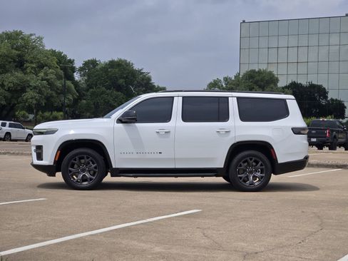 New 2026 Jeep Grand Wagoneer Limited AWD/4WD image 3