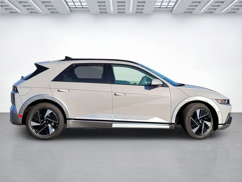 New 2026 Hyundai Ioniq 5 Limited image 4