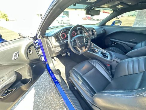 Used 2021 Dodge Challenger SRT Hellcat Redeye RWD image 10