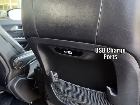 Used 2025 Chrysler Pacifica Select FWD image 38