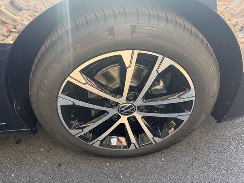 New 2026 Volkswagen Jetta Sport image 9