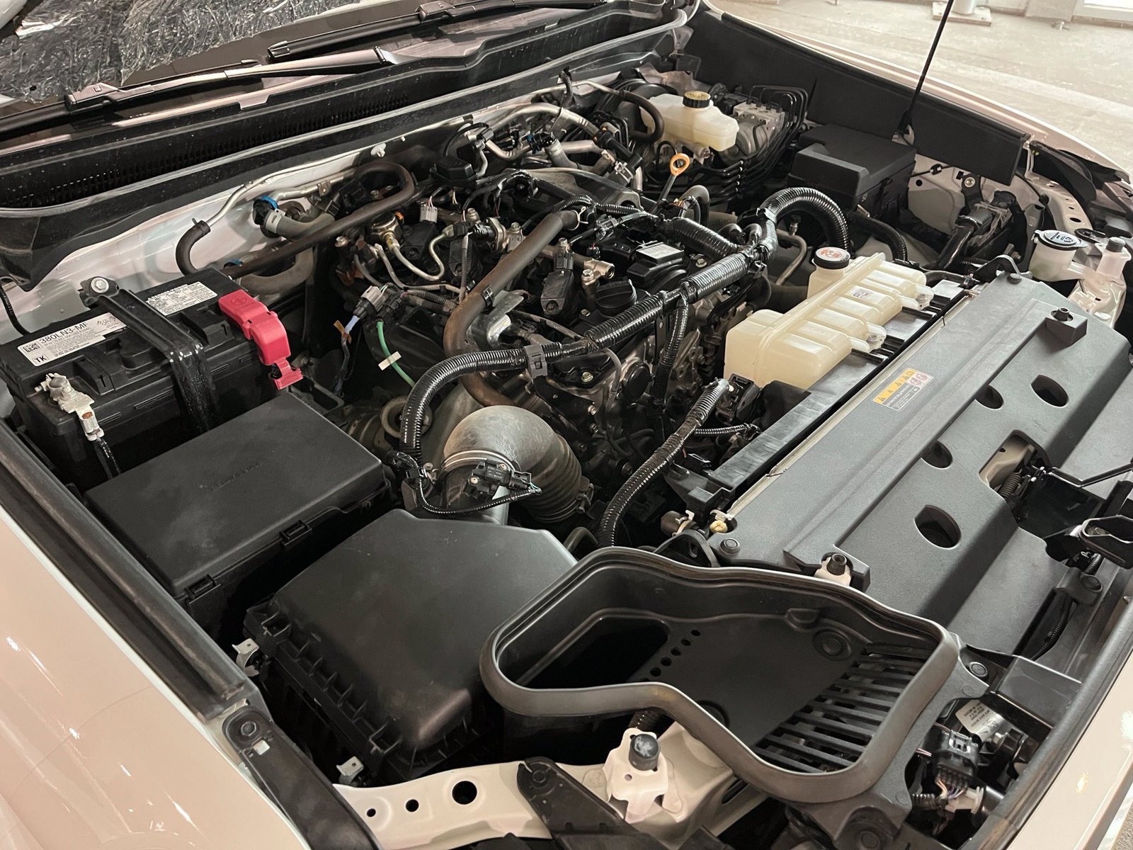 Used 2024 Toyota Tacoma SR5 AWD/4WD image 13