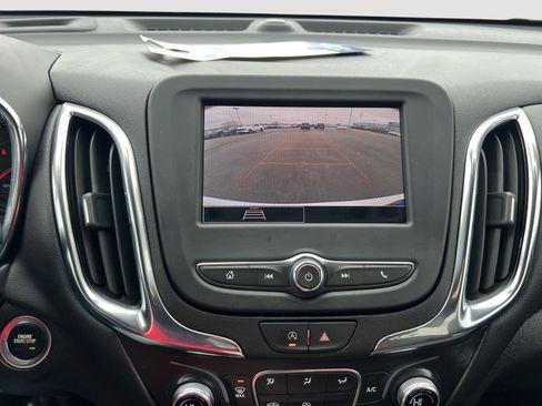 Used 2023 Chevrolet Equinox LT image 36