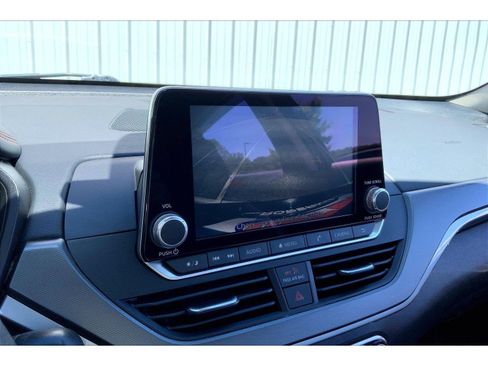 Used 2024 Nissan Altima 2.5 SR FWD image 20