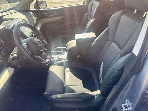 Used 2021 Subaru Ascent Limited w/ Technology Package image 9