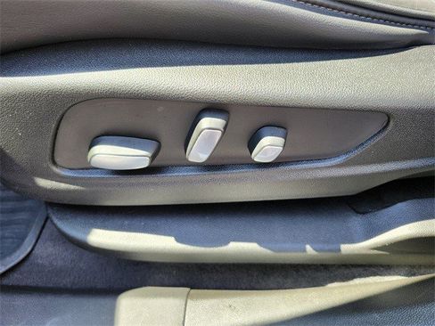 Certified 2022 Cadillac XT6 Premium Luxury w/ Platinum Package image 10