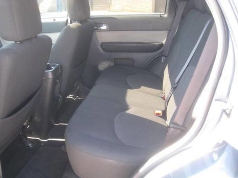 Used 2010 Mercury Mariner 4WD image 11