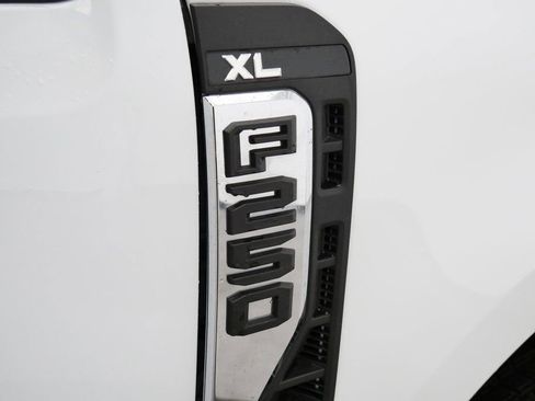 Used 2026 Ford F250 XL image 10