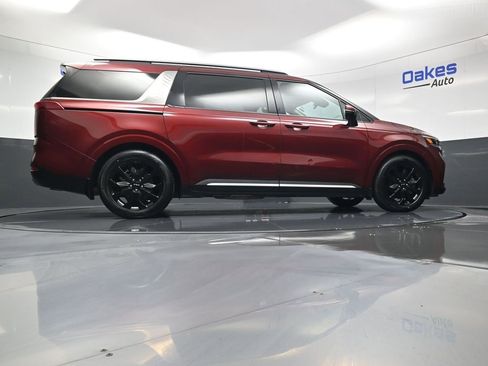 Certified 2024 Kia Carnival SX Prestige image 47