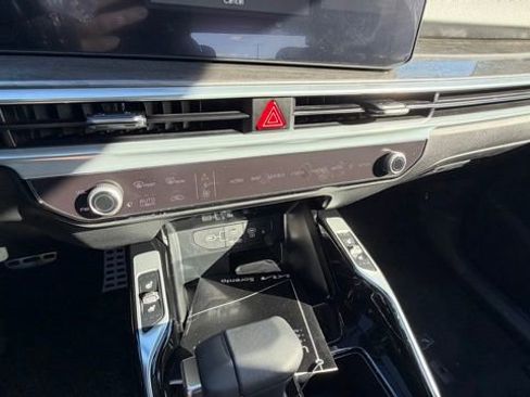 New 2026 Kia Sorento SX AWD/4WD image 21