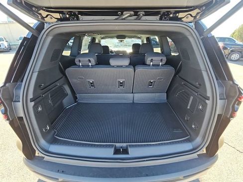 New 2026 GMC Acadia Elevation w/ LPO, Floor Liner Package AWD/4WD image 17