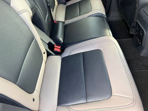 Used 2022 Ford Bronco Wildtrak image 18