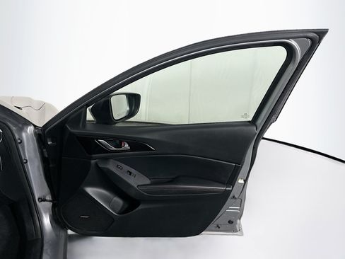 Used 2014 MAZDA MAZDA3 s Touring FWD image 31