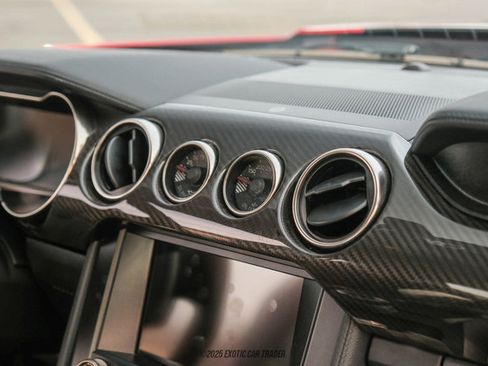 Used 2020 Ford Mustang Shelby GT500 w/ Carbon Fiber Track Pack image 42