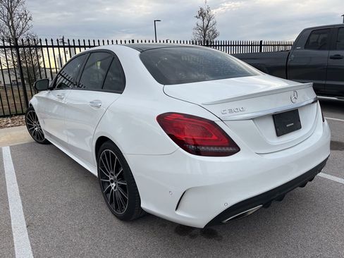 Used 2020 Mercedes-Benz C 300 Sedan image 4
