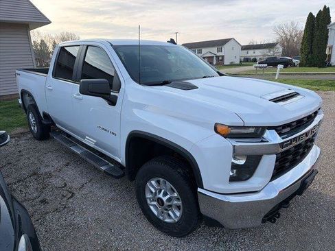 Used 2022 Chevrolet Silverado 2500 LT image 1