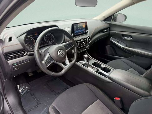 Used 2023 Nissan Sentra SR w/ Electronics Package image 16