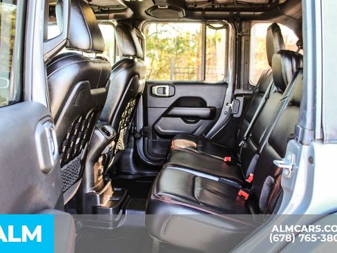 Used 2021 Jeep Wrangler Unlimited Rubicon w/ Uconnect 4C Nav & Sound Group image 18