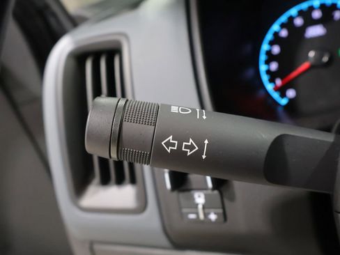 Used 2022 Chevrolet Colorado Z71 image 38